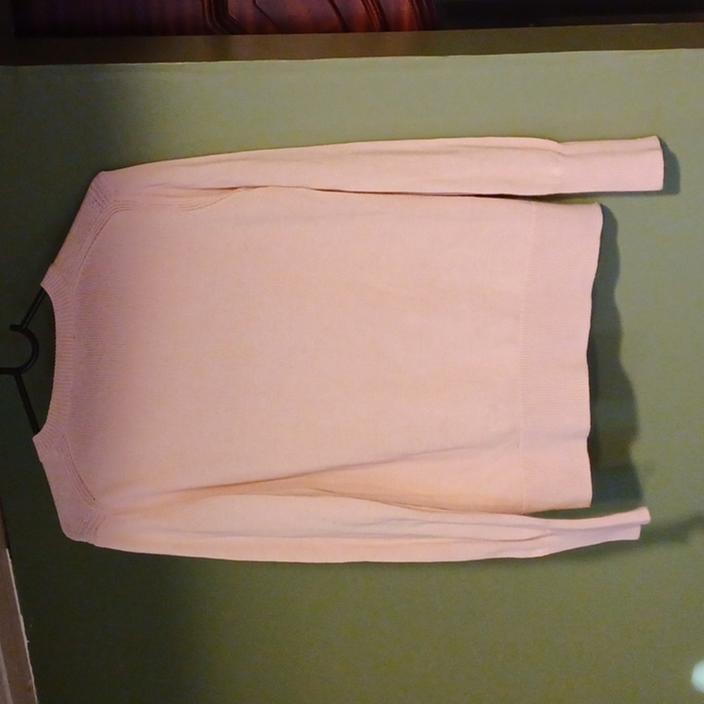 Everlane Sweater - Picture 3 of 8
